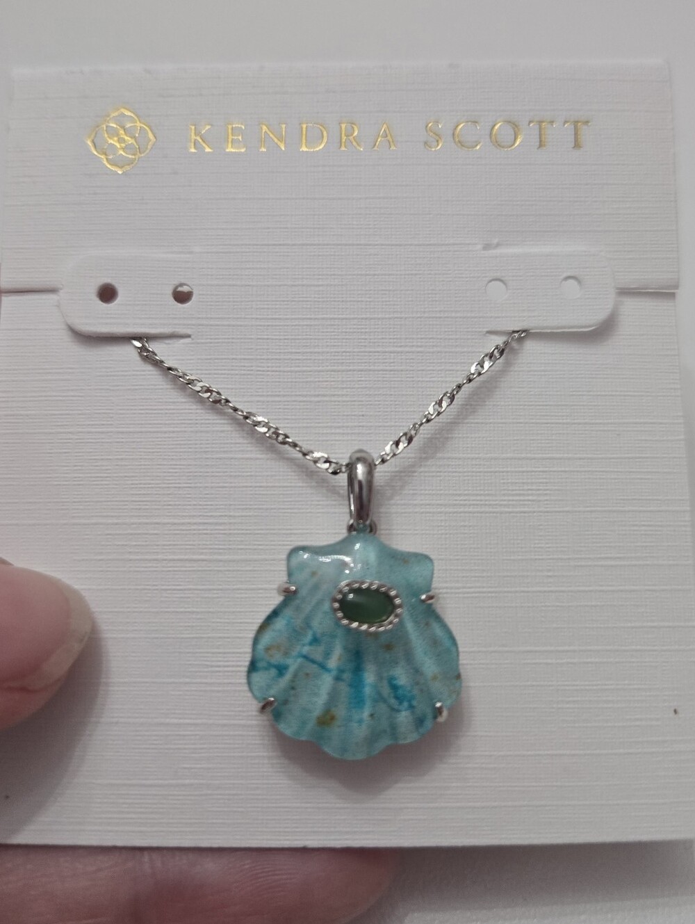 Kendra Scott Lucia Shell Silver Short Pendant Necklace